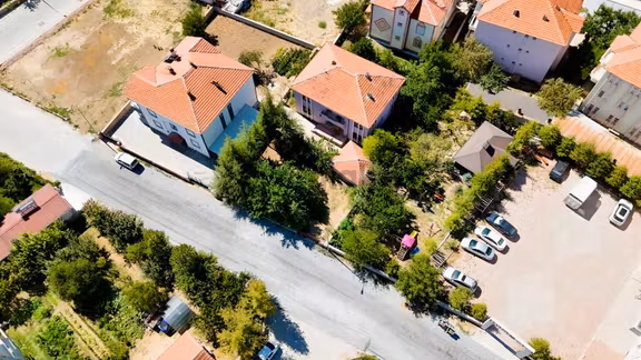 Bahçelievler 'de Satılık Müstakil 2