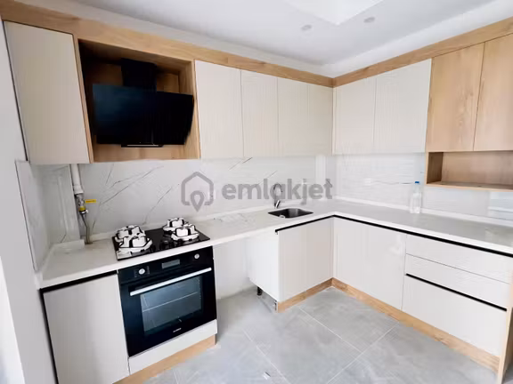 Çanakkale İsmetpaşa Mahallesi Sıfır 3+1 Kiralık Daire 1