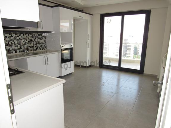 Göçmen Gayrimenkul'den Zafer Mah.3+1 Kiralık Daire 1