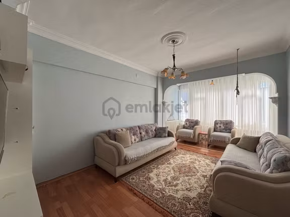 Tuzcumurat'ta Eşyalı Kiralık 2+1 Doğalgazlı Ara Kat Daire 2