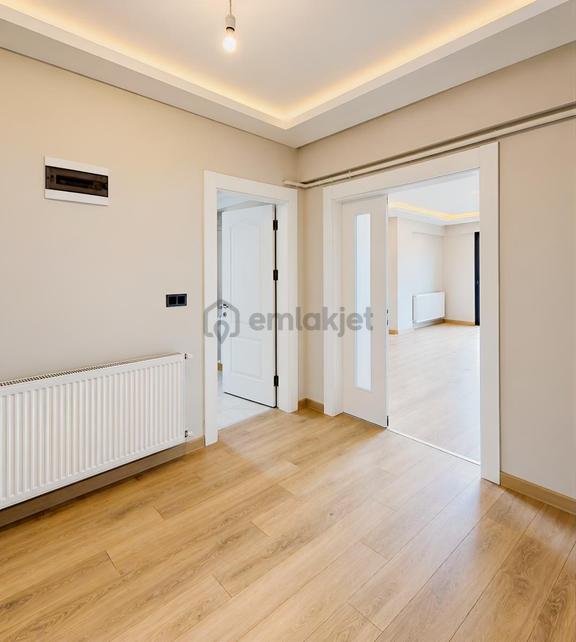 Century21 Den Satılık Karşıyaka Mah.150m2 Kaplı Mtfk Ebewyn Bny 1