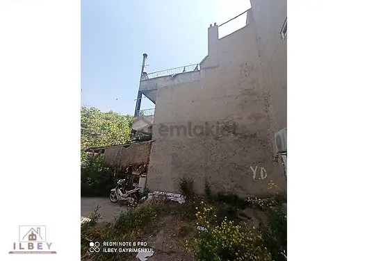 Şuhut Çarşı Merkezde Dükkan+2 Kat+teras Müstakil Kiracılı Bina 2