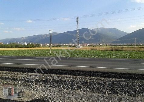 Çetin Emlaktan Ceylan Petrol Karşısı Yola Sıfır Arsa