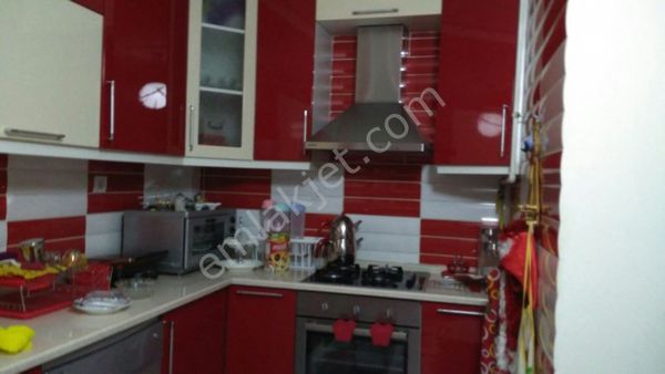 Bursa Yıldırım Vişne Caddesi Yunus Emre De Satılık Binalar