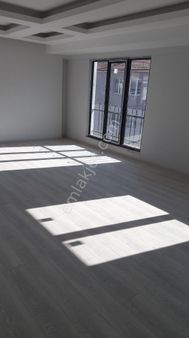 Bahçelievler Mh.de 3 +1 = 150 M2 Güney Doğu Cephe Daire