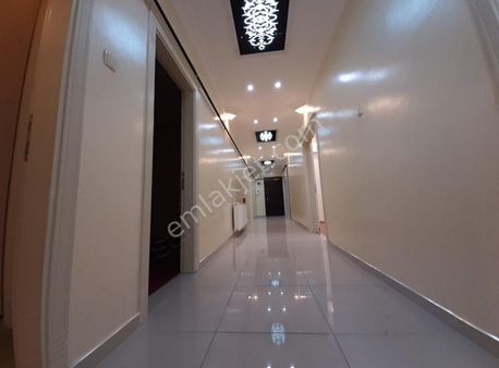 Çözüm Gayrimenkul 4+1 280 M