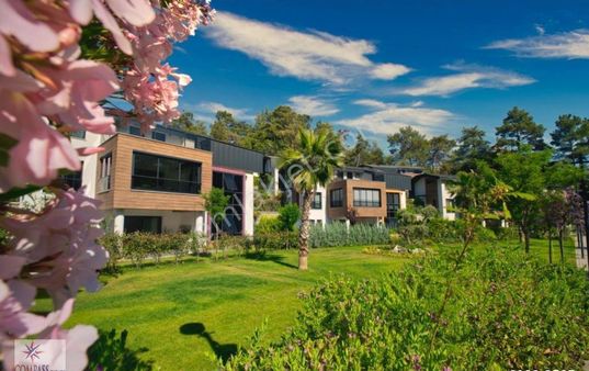 Marmaris Merkez 8 Dk Mesafede Satılık Tam Müstakil Havuzlu Villa