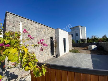 Bodrum / Yalıkavak'ta Tek Katlı Lüks Satılık Müstakil Villa