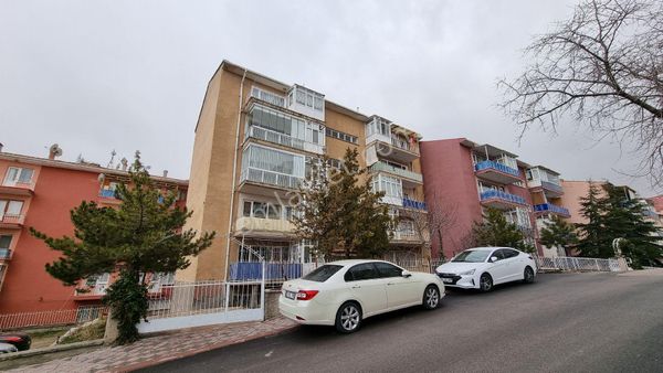 Ayvalı Kardeşlerde Yapılı Katta Full Ankara Manzaralı