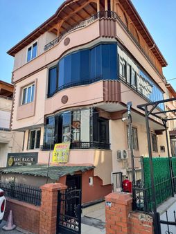 Sami Bakır Dan Güvenevlerde Komple 4 Katlı Bina