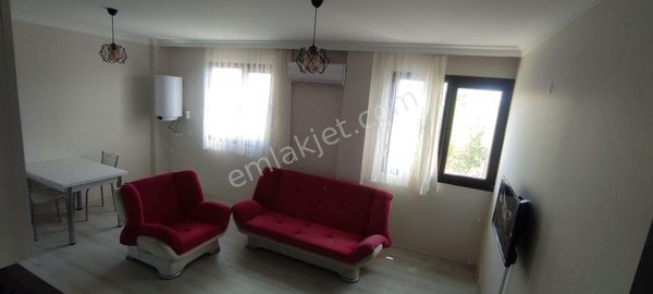 K.çiğli De 1+1 55 M2 Eşyalı Kiralık Daire