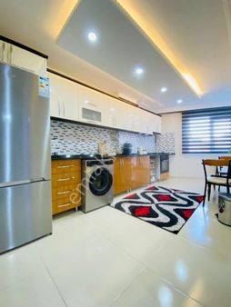 Sancaktepe Yenidoğan Merve Mahallesine Satılık Arakat Dubleks Fırsat Daire.