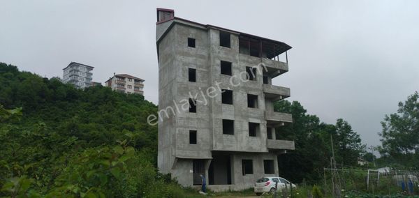 Gümüşgrup Gayrimenkulden - İster Konut - İster Apart - Satılık Bina - Arsin /yeşilyalı Da