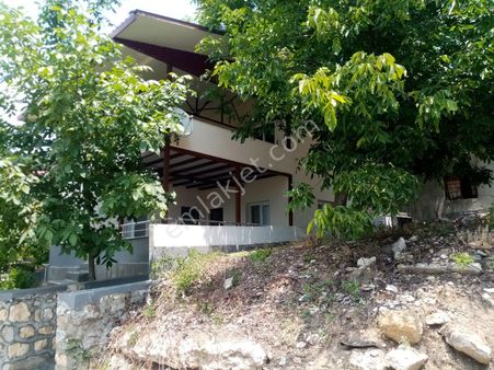 Royal Emlaktan Fındıkpınarında Yayla Evi