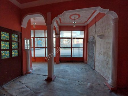 Kocaeli Gölcük Kavaklı Mahallesi Satılık 35 M² Dükkan