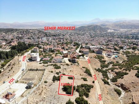 Antalya Elmalı Kültür Merkezi Üstünde 320m2 Arsa Satılıktır.