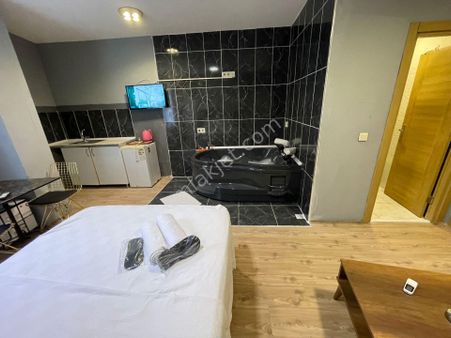 Kağıthane Merkez Günlük Kiralık Dairelerimiz İst Havalimanına 24dk Metro Karşısıdayız