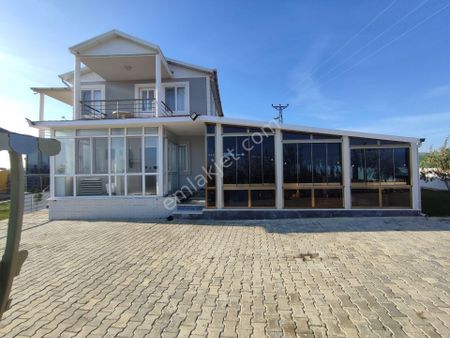 Bulut Yatırımdan 6000 M² Arazi Üzerine Kurulu Çiftlik Evi