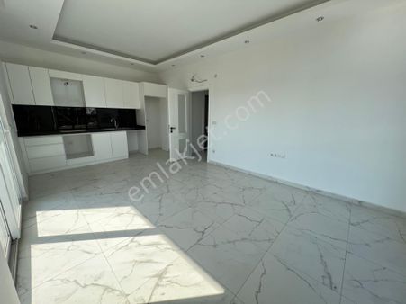 Alanya Oba Mah.yeni Hastane Cvr.aktiviteli Satılık 2+1 Daire