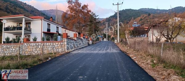 Asfalt Yola Cephe %40 İmarlı Havadar Arsa