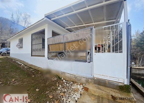 Konyaaltı Üçoluk Mh 1750m2 Arsa İçinde Teraslı Müstakil Sıfır Ev