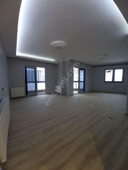 Güvenay - Çorum Bahçelievler Bahar 1.cadde Üzeri Sıfır 3+1