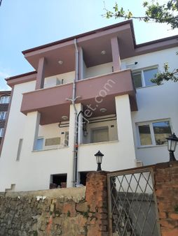 Ereğli Güncel Emlak Kirmanlı Mah.1+1 Daireli Bina Satıyor.