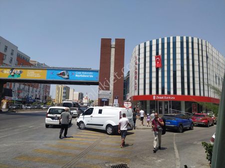 Çiğli Ziraat Ve Akbank Yanı Müstakil Konpele Bina Satılık 2 Katlı Teresli Bina İlan No. 53 50 )