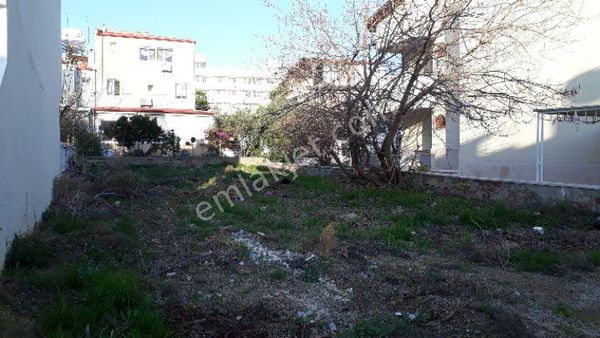 Aydin Kusadasi Denize Sıfır Site İçinde 2 Kat İmarlı Satilik Arsa