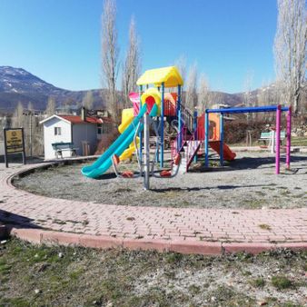 Konya Bahçesarayda Satılık 2/5 Kata İmarlı Arsa