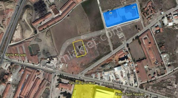 Güvenay - Çorum İskilip Kavşağına Yakın Kültürel Tesis Alanında Satılık Hisse