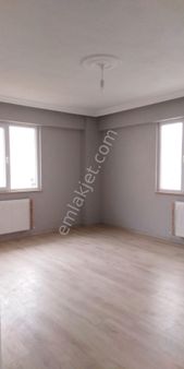 Kocaeli Gölcük Çiftlik Mahallesi Satılık 3+1 Yeni Daire