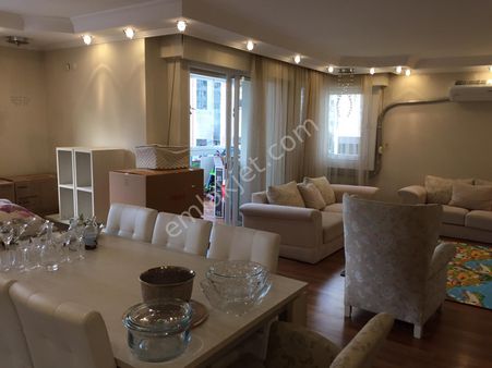 Hatayda Cadde Üzeri Köşe, Otoparklı 4+1 Lüks Daire