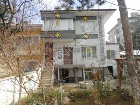 Birimden Satılık Komple 2 Kat Bodrumlu Ve Bahçeli İstasyonda