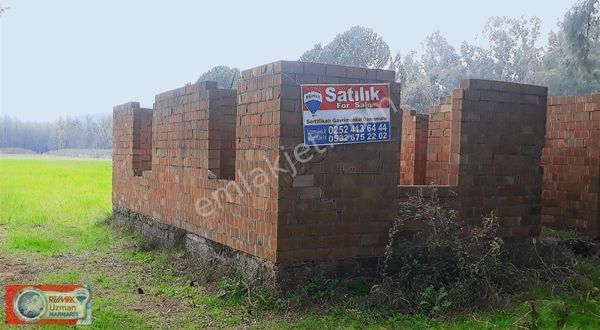 Muğla-ula-kızılyaka Çörüş' Te Köy Yerleşim Alanı Yanında Tarla