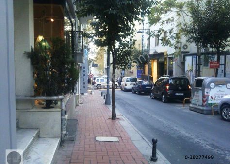 Nişantaşı -teşvikiye'de City's Avm Arkası Yatırımlık Ve Kullanımlık Showroomlu Satılık Mağaza