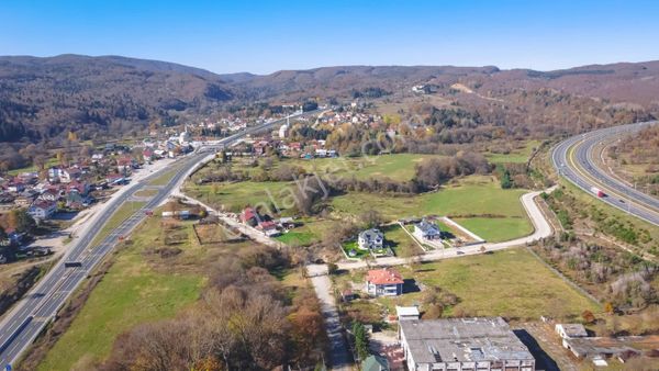 580 M2 Kiralık Ticari Arsa