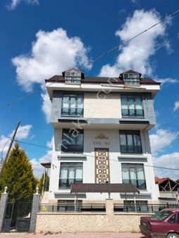 Çivril Kızılcasöğüt Mahallesinde 7 Âdet Eşyalı Apart Komple Satılık