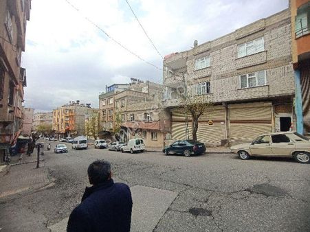 Fırsat Cadde Üzeri Ticari + Daire