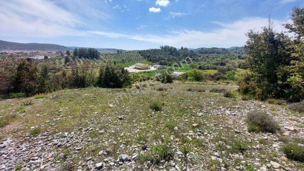 Muğla Merkez Yerkesik De 572.m2 Konut İmarlı Arsa