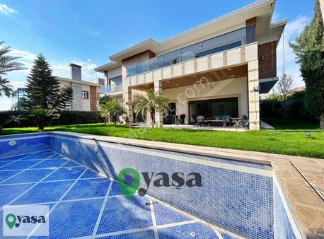 Yaşa Gyd Mezitli Eski Mezitli'de 8+1 Lüks Havuzlu Satılık Villa