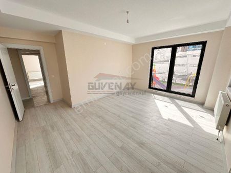 Güvenay - Çorum İlhan Gürel Caddesi Arkası 4+1 Sıfır Daireler