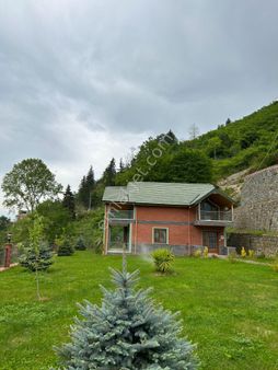 Trabzon Yomra Da Satılık Villa