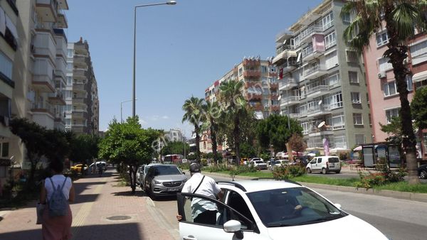 Antalya Konyaaltı Geikbayırı Feslikan Yaylasında Anayola Cephe 359m2 3.200.000tl