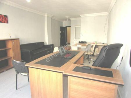 Özçukurova Emlak Dan Satılık Kuruköprüde Çarşı Merkezde Ofis