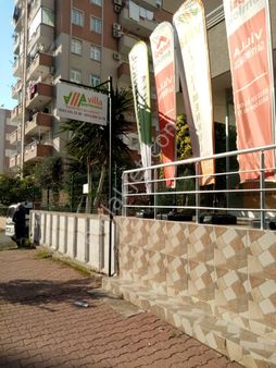 Kenan Evren Bulvarı Civarı Yüzme Havuzlu Kapalı Otoparklı 4+1 Sıfır Lüx Daire