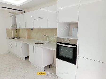 Sazova Mahallesin’de Sıfır 2+1 3+1 Ultra Lüx Satılık Daire