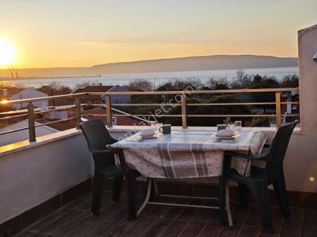 Teraslı Boğaz Manzaralı Dublex Daire Klima Kombi Wifi Otopark Mutfak Malzemeler