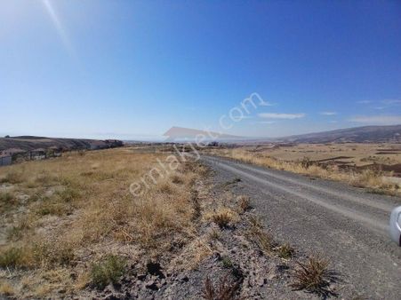 Çorum - Osmancık Yolu 15 Km. Satılık Villa Arsası