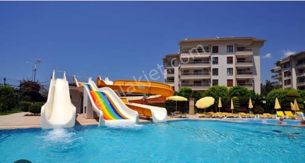 Vatandaşlığa Uygun Satılık Alanya Lüks Yaşam Full Aktivite Denize Sıfır